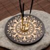 Wooden engraved scent holder