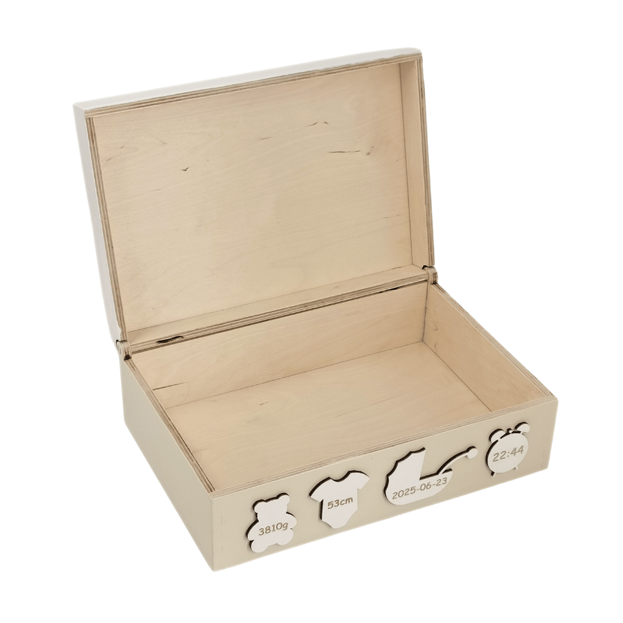 krikstynu-dezute-su-vardu-metrikos-32x22x12.png Krikštynų dėžutė su vardu ir gimimo metrikomis – Personalizuota atminimų dėžė kūdikiui, 32×22×12 cm